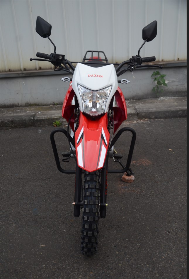 Painted 2.5l Sport Enduro Motorcycle , Spoke Wheel Dual Sport 200cc